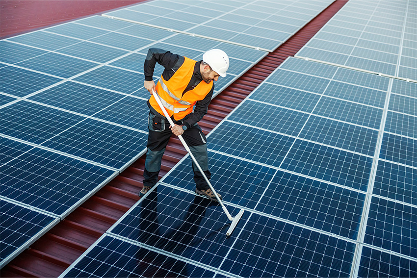 Solar Panels Cleaning
